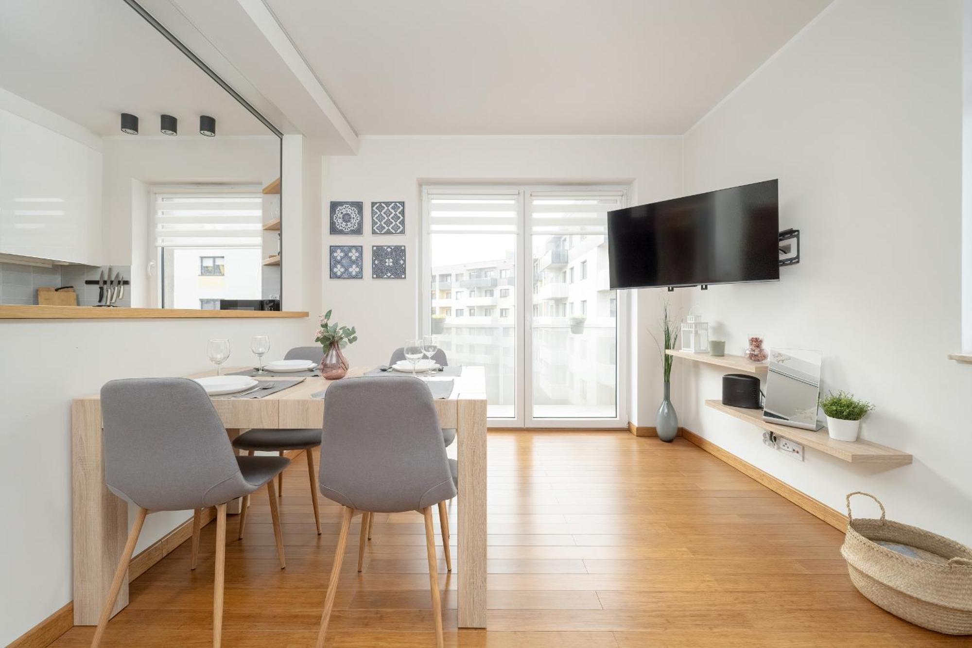 One Bedroom Apartment Nadodrze With Free Garage Wroclaw By Noclegi Renters מראה חיצוני תמונה
